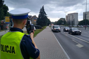 Jechał prawie 120 km/h w centrum. Stracił prawo jazdy