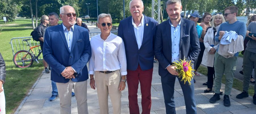 Olsztyńscy medaliści olimpijscy (od lewej): Zbigniew Lubiejewski, Andrzej Gronowicz, Mirosław Rybaczewski i Adam Seroczyński