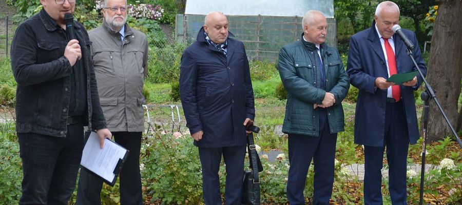 Uroczyste oddanie parku po rewitalizacji odbyło się 19 września. Uczestniczył w nim m.in. marszałek województwa Gustaw Marek Brzezin