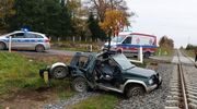 74-latek wjechał w szynobus