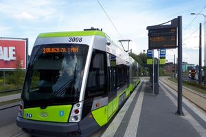 Awaria tramwaju na skrzyżowaniu ul. Płoskiego i Witosa w Olsztynie