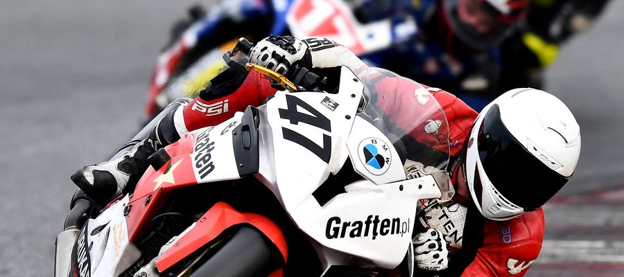W akcji Daniel Mańkowski z Motoklubu Olsztyn (Graften Motorsport), trzeci zawodnik WMMP w klasie Superbike