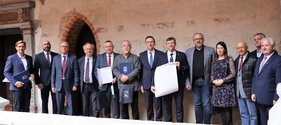 Na lidzbarskim zamku spotkali się przedstawiciele 12 gmin warmińskich