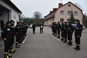 Awanse i odznaczenia dla strażaków z ostródzkiej Komendy Powiatowej PSP