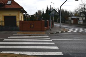 Potrącił pieszego i... odjechał. Szuka go policja