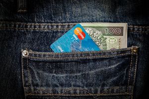 Pożyczki pozabankowe – czy warto z nich skorzystać?