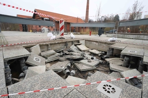 Kierowca zniszczył Fontannę Wolności w Olsztynie, za naprawę płaci miasto. Dlaczego?