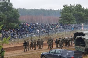 Żołnierze 16. Dywizji Zmechanizowanej obecni na granicy polsko-białoruskiej
