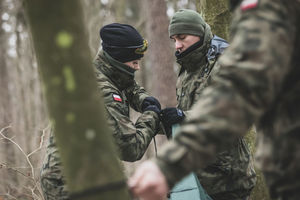 Żołnierze z 4. Warmińsko-Mazurskiej Brygady Obrony Terytorialnej odbyli szkolenie z hipotermii