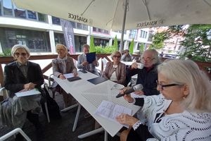 Bibliotekarze: warto czytać