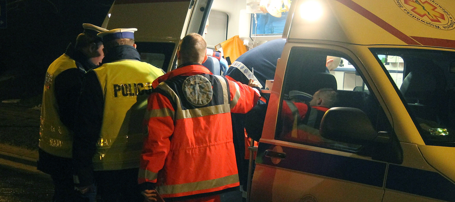 Zaatakowane osoby przez nieznanego sprawcę w Olsztynie potrzebują pomocy medycznej
