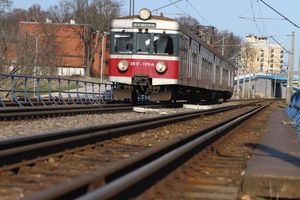 Czy pociągi wrócą na linię kolejową 223  Czerwonka - Orzysz przez Biskupiec, Mrągowo i Mikołajki?
