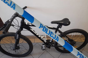 W okresie letnim warto zadbać o zabezpieczenie roweru przed kradzieżą - radzą olsztyńscy policjanci