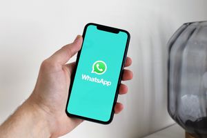 Jeśli używasz WhatsAppa, możesz paść ofiarą ataków hakerskich
