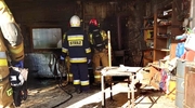 POWIAT IŁAWSKI || Pożar garażu w Lasecznie. Strażacy uratowali wyposażenie warte 70 tys. zł