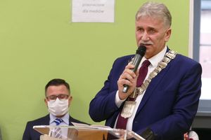 Nowy burmistrz Korsz złożył ślubowanie