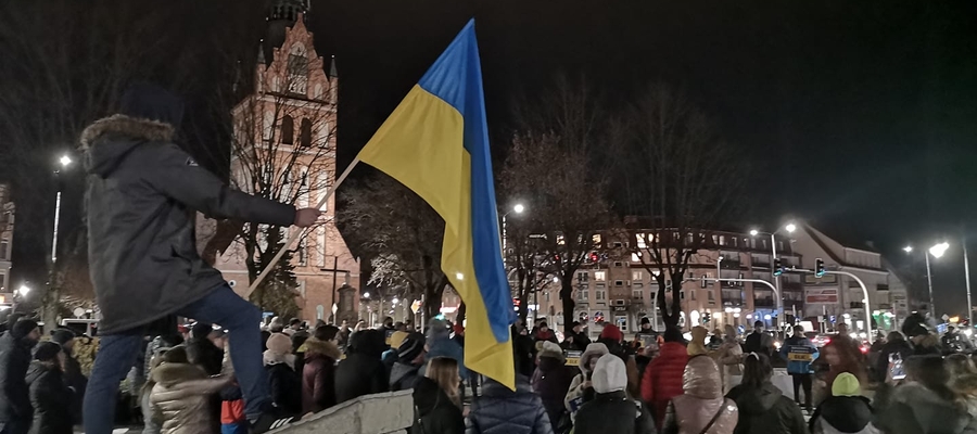 wiec solidarności z Ukrainą; Ełk, 25 lutego 2022 r.