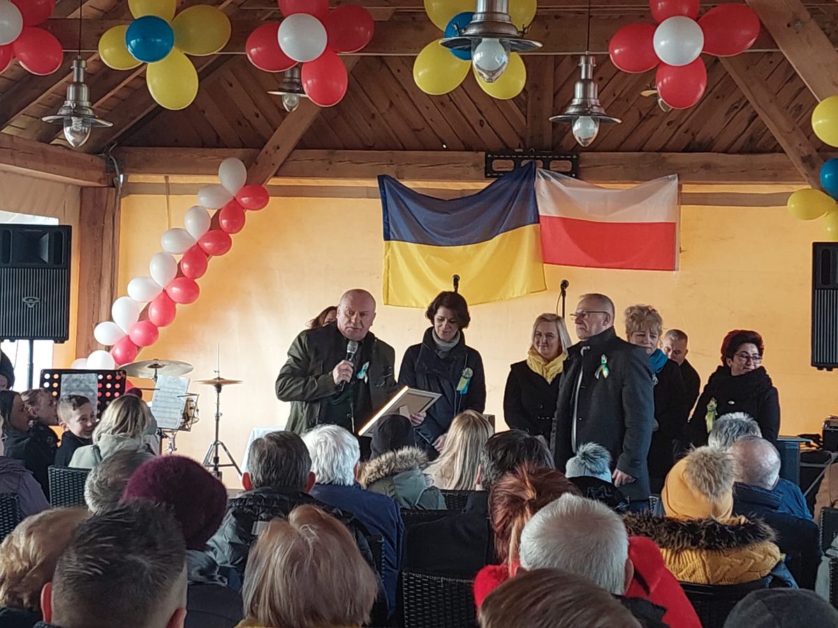 Wczoraj we Wrotach Mazur w Imionku odbył się Koncert Charytatywny SOLIDARNI Z UKRAINĄ