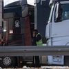 Transport pod kreską?