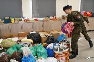 Mieszkańcy i samorządy ruszyli z pomocą Ukrainie