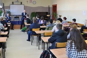 Uczniowie z Ukrainy rozpoczynają naukę w I LO