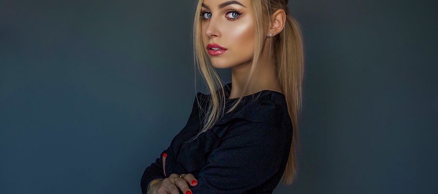 — Od 12 czerwca 2021 roku prowadzę swoje własne studio fotograficzne na Mazurach. Nazwałam je zwyczajnie „Aleksandra Lis Photo” — mówi Aleksandra 