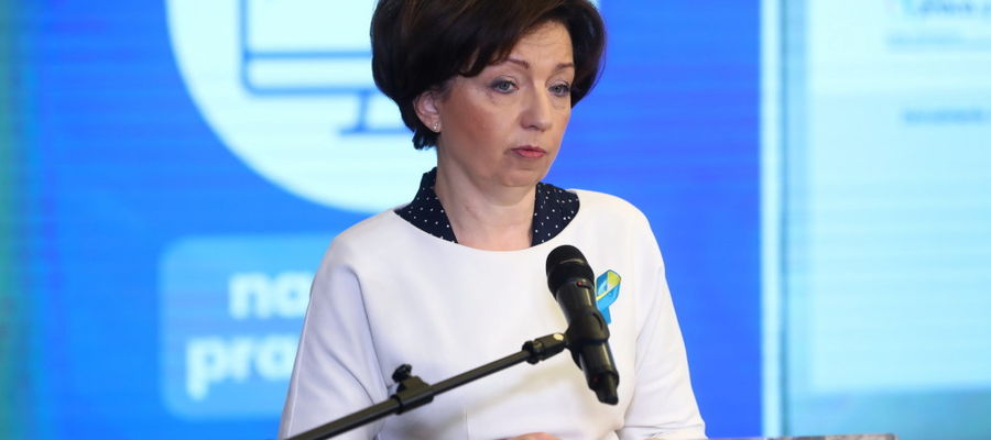 minister rodziny i polityki społecznej Marlena Maląg