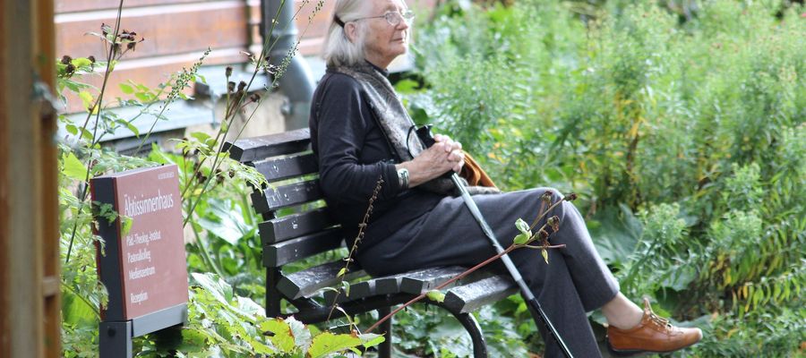 Radni Olsztyna przegłosowali uruchomienie specjalnego programu dla seniorów