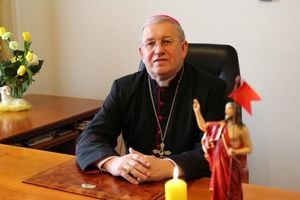 Orędzie wielkanocne biskupa Jerzego Mazura