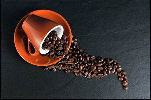 Mniejsze zbiory kawy to jeszcze nie powód do cenowej paniki