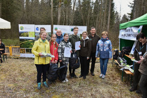 Uczniowie z Rożentala wygrali wojewódzki etap konkursu o parkach krajobrazowych