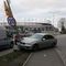 Policjant rozbił nieoznakowane BMW o latarnię. Miał 2 promile