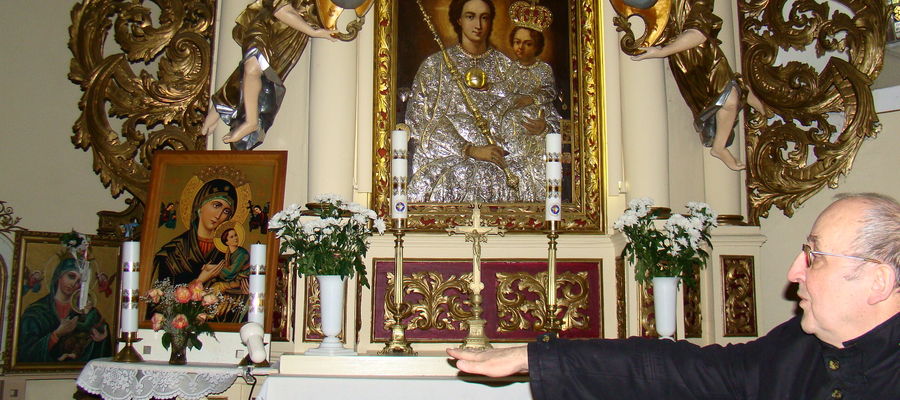 Ksiądz Zdzisław Szymański przyczynił się do prac konserwatorskich wnętrza kurzętnickiego kościoła