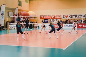 Rozpoczęły się Mistrzostwa Polski Juniorek Młodszych w Piłce Siatkowej. Wyniki z 1 dnia + harmonogram