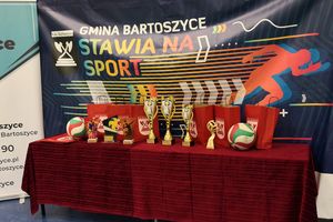 Team Cresovia Górowo Iławeckie zwycięzcą Siatkarskiego Pucharu Warmii 2022 w Bezledach