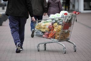 Wicepremier Kowalczyk: Ceny żywności nie spadną w przyszłym roku