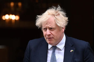 Boris Johnson zostanie nowym szefem NATO, czy też może premierem Ukrainy?