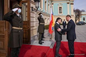 Prezydent Andrzej Duda przebywa na Ukrainie! W Kijowie wygłosi orędzie - jako pierwsza głowa obcego państwa od wybuchu wojny