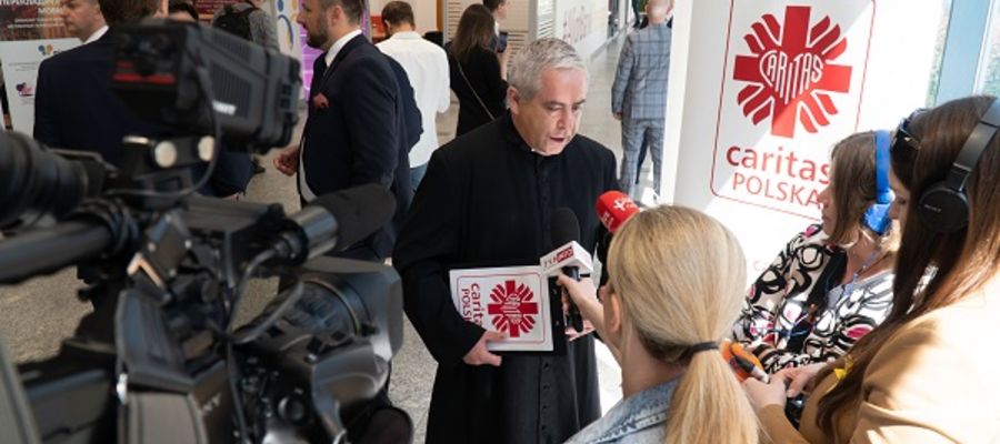 Ks. dr Marcin Iżycki - dyrektor Caritas Polska
