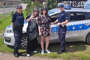 Policjanci z Działdowa gośćmi festynu z okazji Dnia Dziecka w Koszelewach