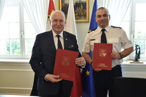 Samorząd województwa warmińsko-mazurskiego dofinansuje Państwową Straż Pożarną