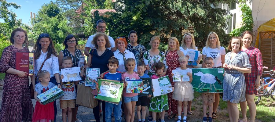 Laureaci konkursu "Był sobie Wilk" organizowanego przez Przedszkole "Krasnal" w  Giżycku