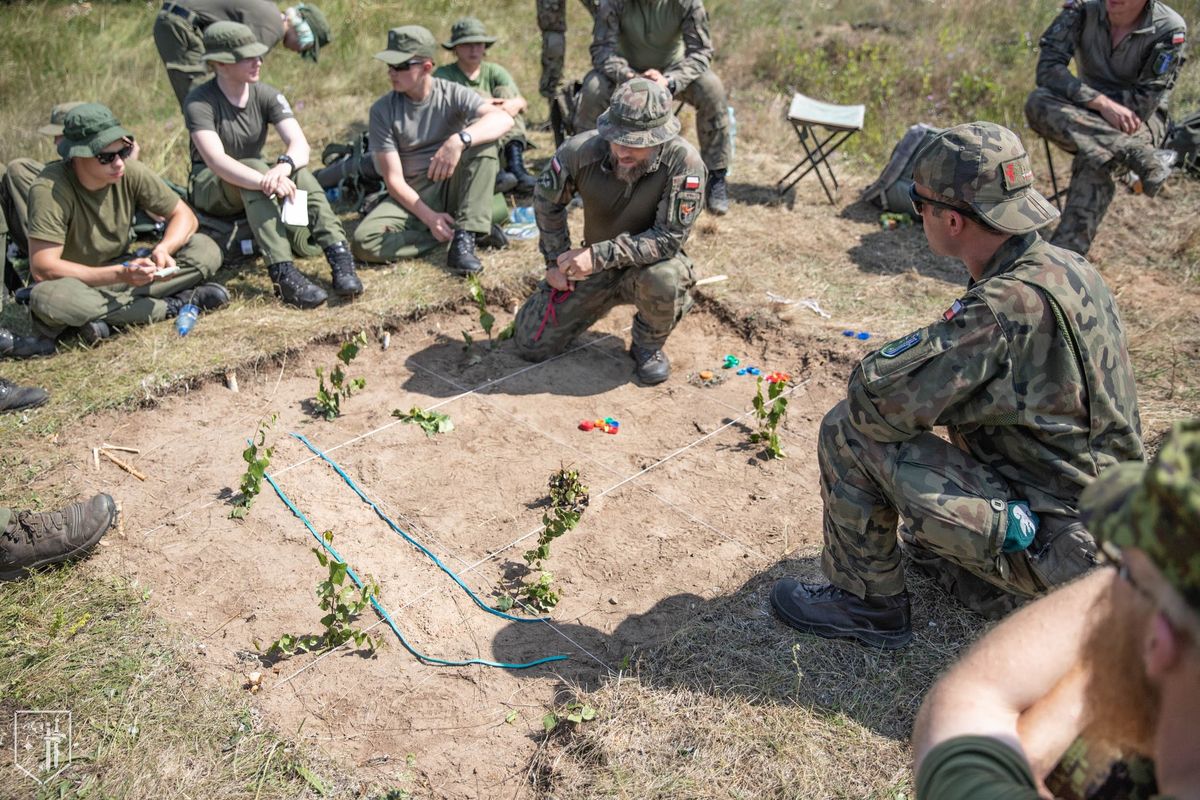 VII Zlot Klas Wojskowych Orzysz 2022. Ćwiczenia zwiadowcze:obserwacja, rozpoznanie, patrol, zasadzka