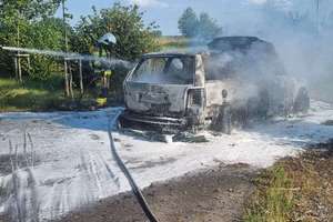 Gmina Braniewo: Samochód osobowy doszczętnie spłonął