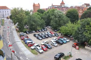 Koniec darmowego parkowania przy Starym Mieście w Olsztynie? Pojawił się pomysł  zagospodarowania 