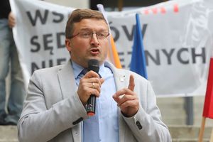 Sędzia Paweł Juszczyszyn pod sądem w Olsztynie: Już pięć lat walczymy o praworządność w Polsce