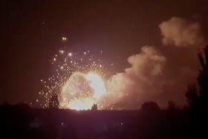 Potężny wybuch w Nowej Kachowce! Ukraińcy zniszczyli rosyjski punkt dowodzenia i magazyn rakiet. 