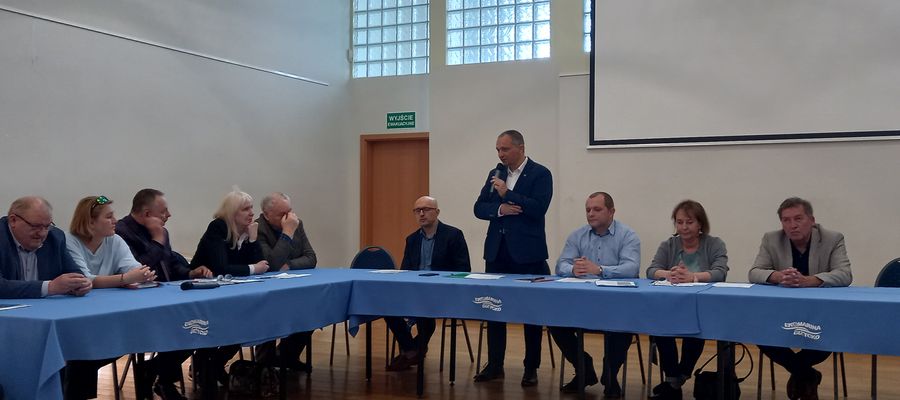 Spotkanie dyrekcji PEC z władzami Giżycka i prezesami spółdzielni mieszkaniowych oraz zarządcami nieruchomości w sprawie podwyżek za ciepło