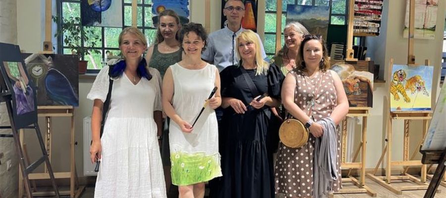 Członkowie Giżyckiej Amatorskiej Grupy Artystycznej Bastion sztuki 2022