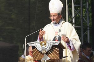 Msza św. dziękczynna za beatyfikację bł. Stefana Wyszyńskiego - uroczystości w Stoczku Klasztornym
